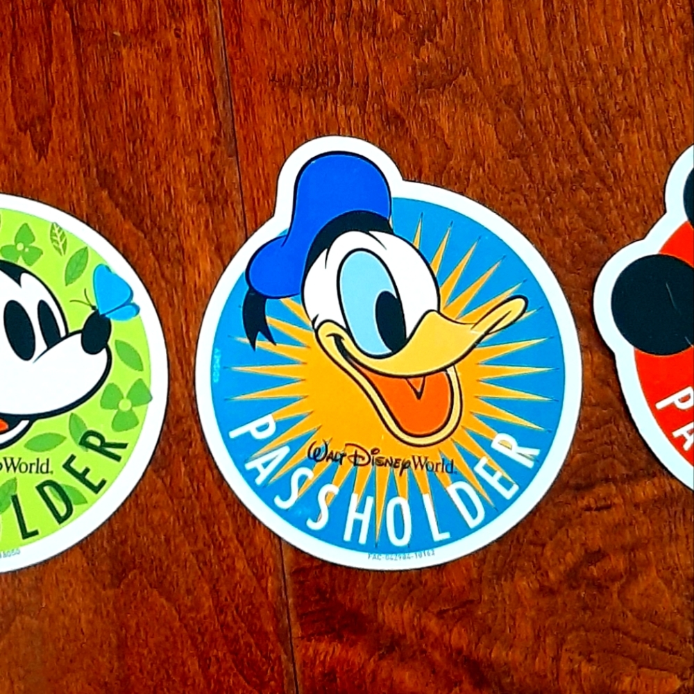 Disney Annual Passholder Magnets New!